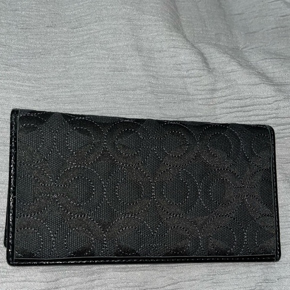 Coach Checkbook/Tri-fold Wallet Perfect Condition, Black, Vintage - Picture 7 of 15